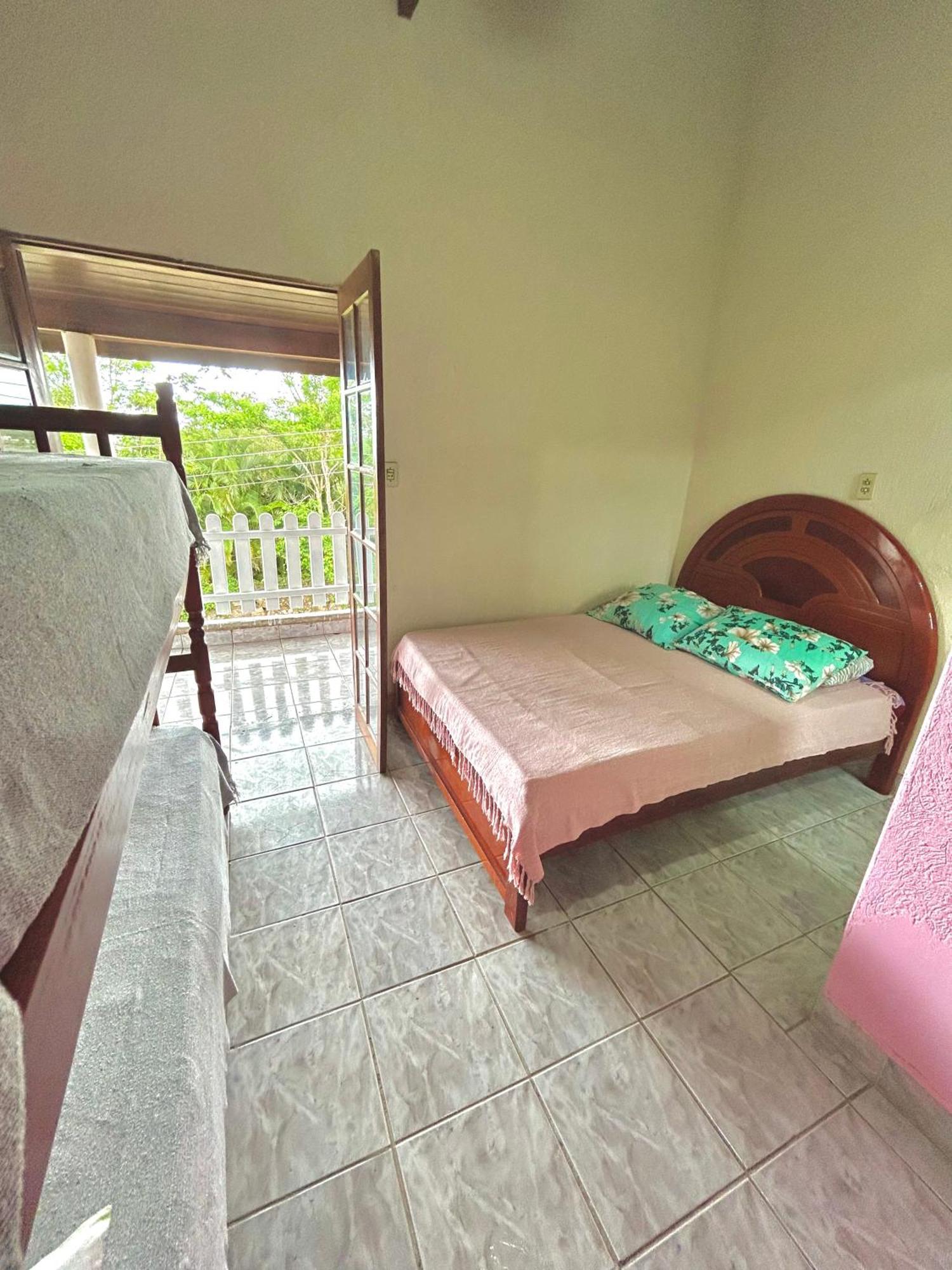 Sobrado E Casa Em Ubatuba Villa Exterior foto